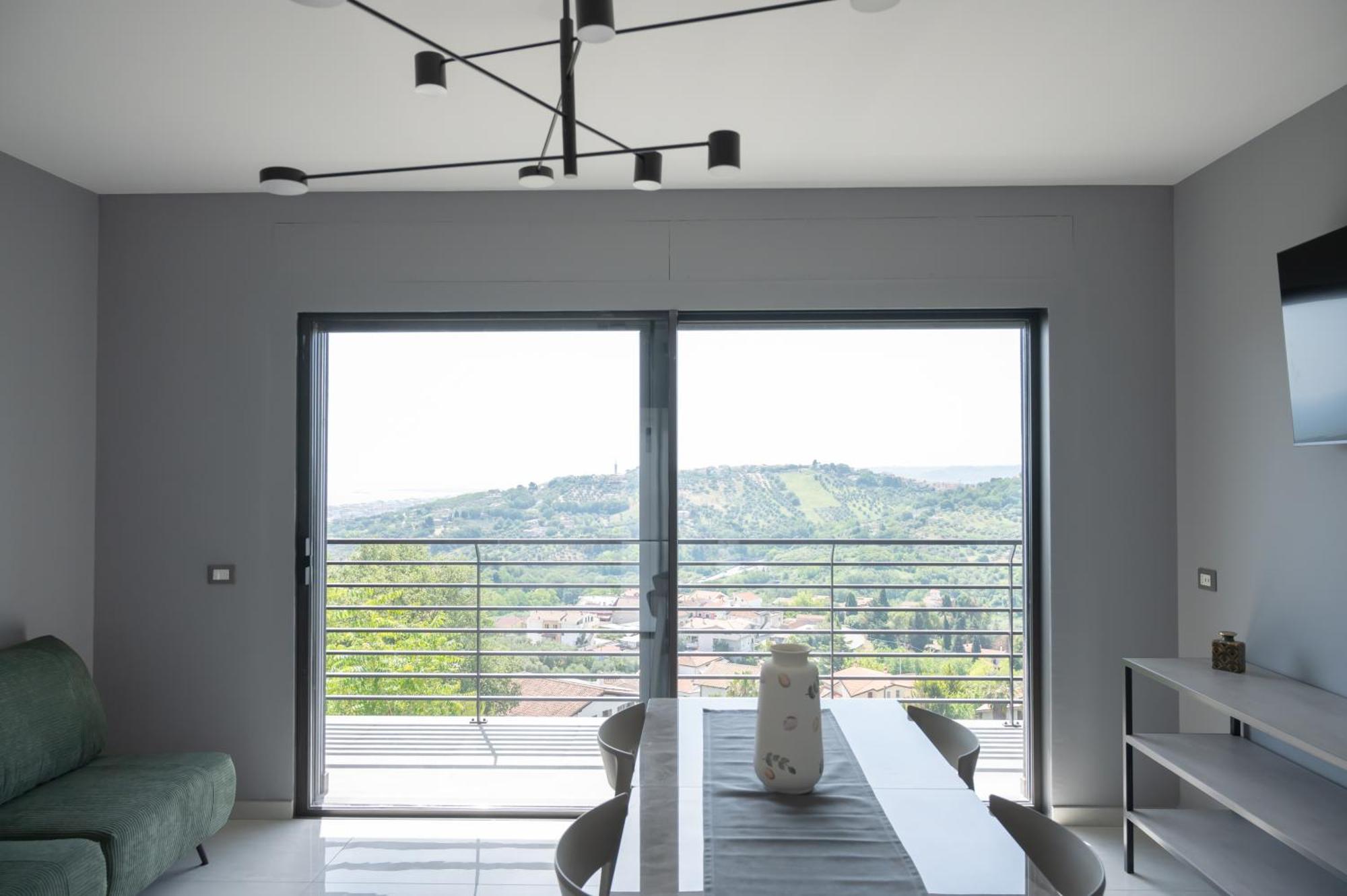 Casa Vista Mare E Colline A Montesilvano Colle Екстериор снимка